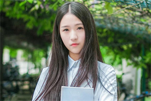 上海花千坊：Shanghai, a country with a long history and rich culture, has greatly influenced people's concepts of love and marriage through its traditional customs. In this place where diverse cultures intersect,